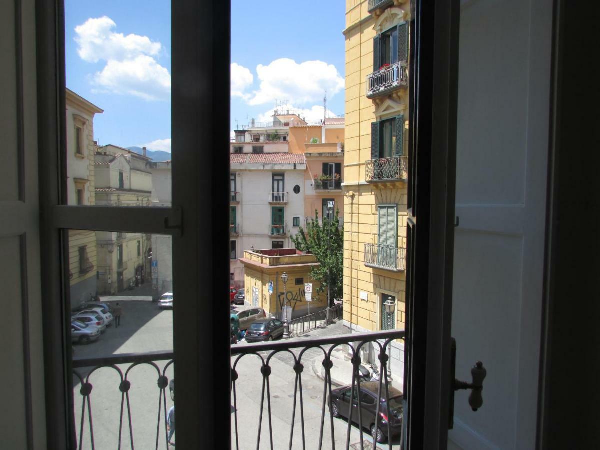 Salerno Domus Claudia Διαμέρισμα Εξωτερικό φωτογραφία