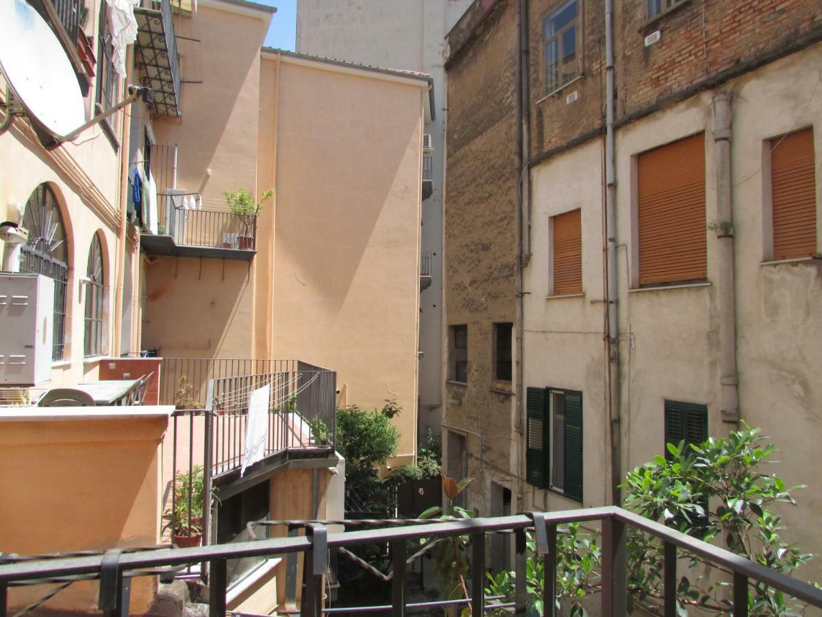 Salerno Domus Claudia Διαμέρισμα Εξωτερικό φωτογραφία
